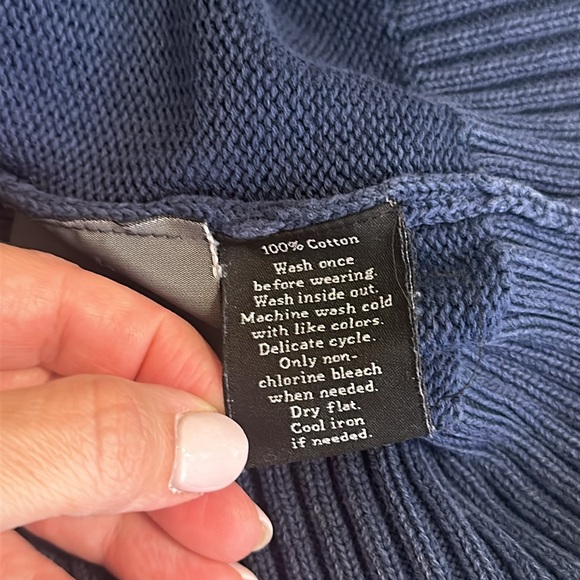 Sz M Rock & Republic washed blue button neck sweater crew neck - Picture 7 of 7